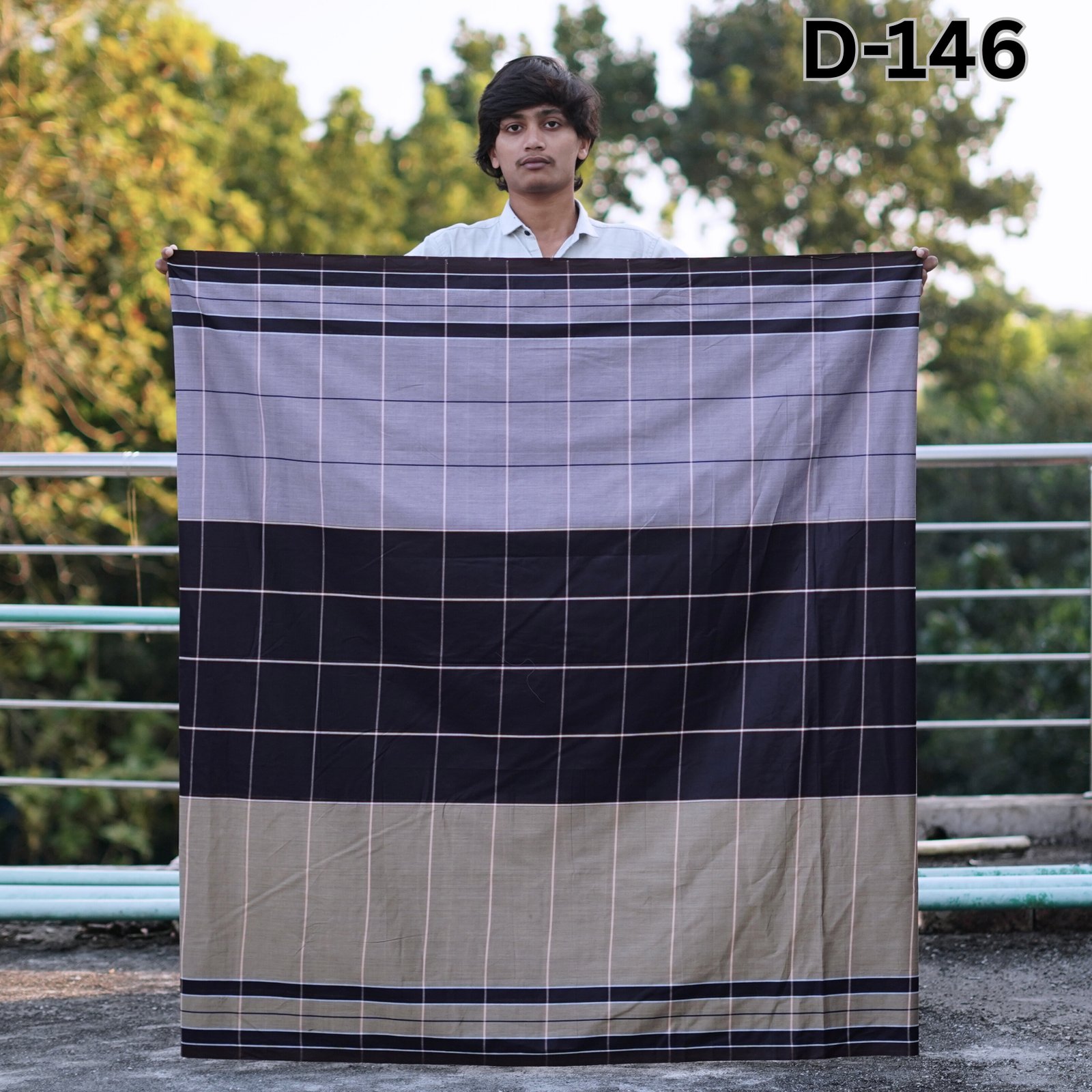 Tailocraft Men’s Pure Cotton Deep Lungi 5.5 Hand-145 (Copy)