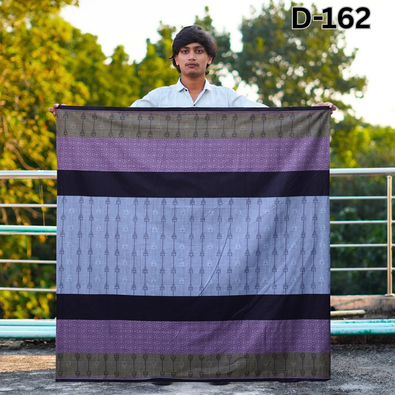 Tailocraft Men’s Pure Cotton Light Lungi 5.5 Hand-162