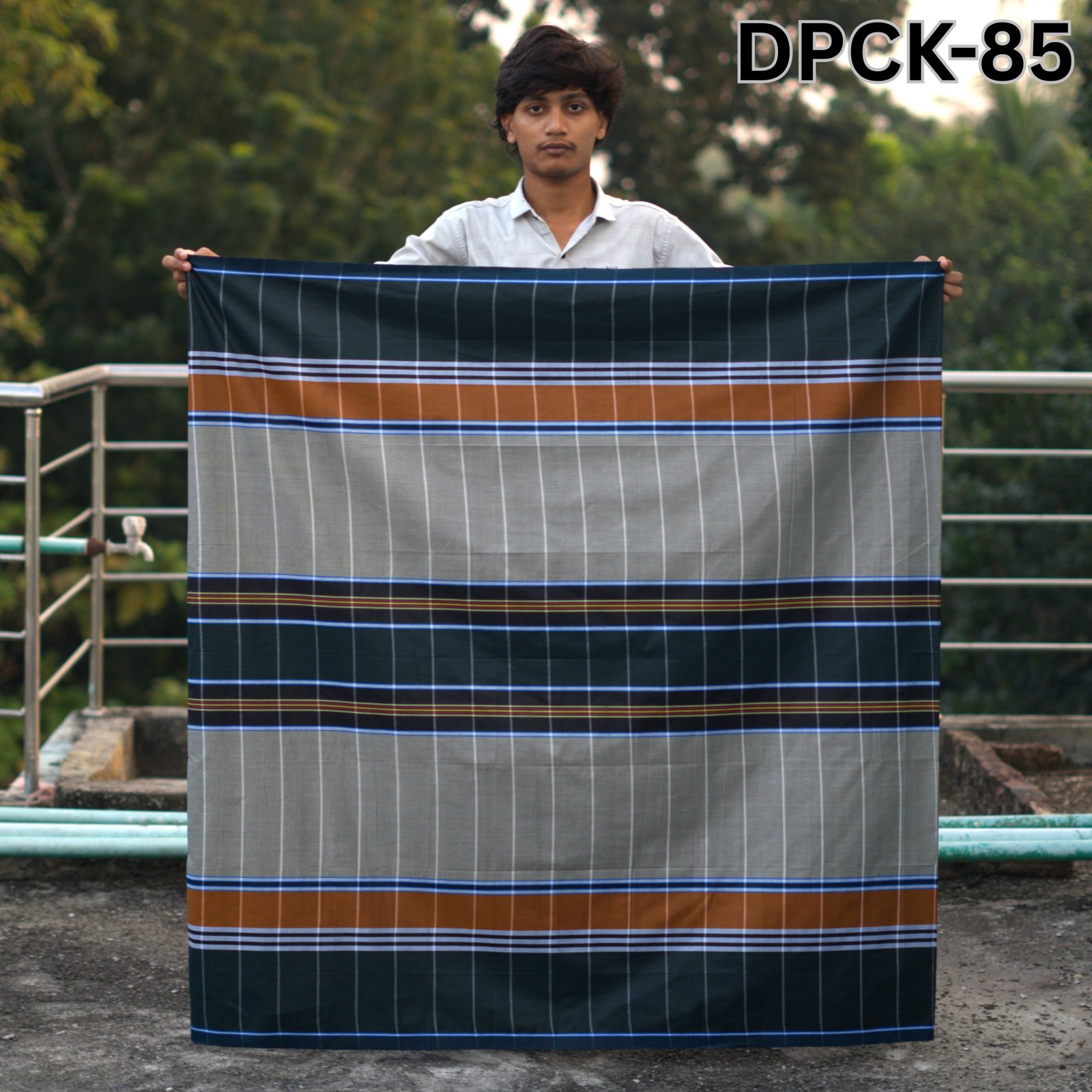 Tailocraft Men’s Pure Cotton Deep Lungi 5.5 Hand-85