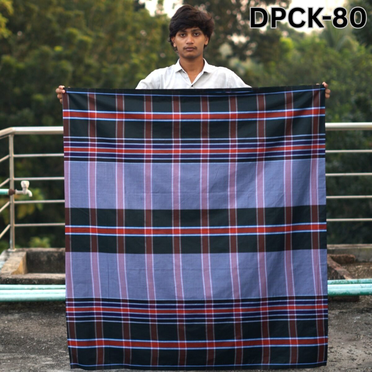 5.5 Hand Cotton Lungi DPCK-80