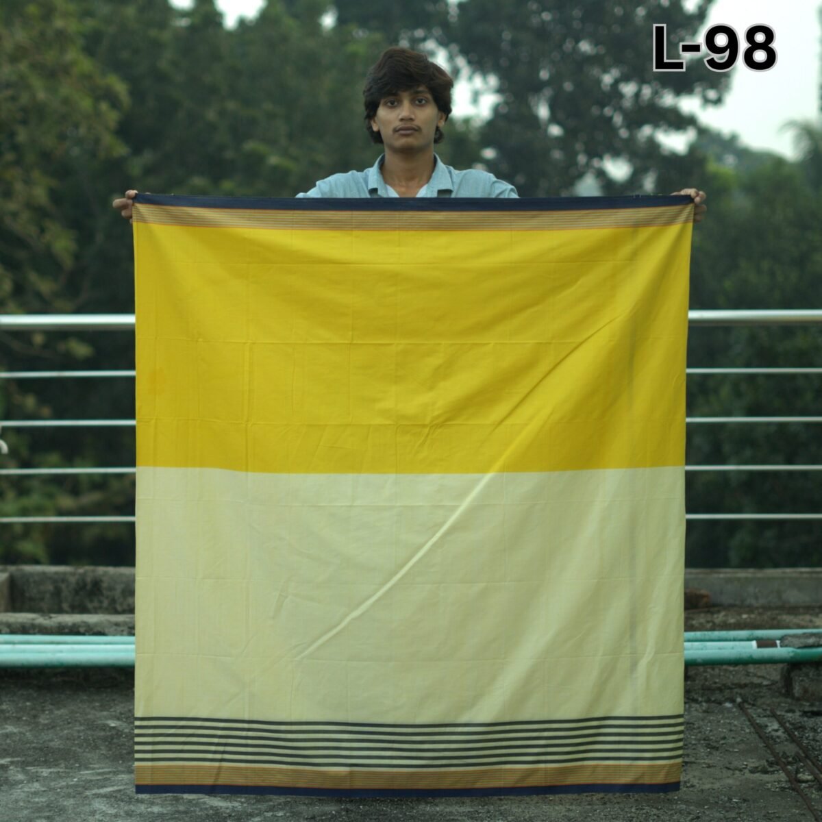 5.5 Hand Cotton Lungi L-98