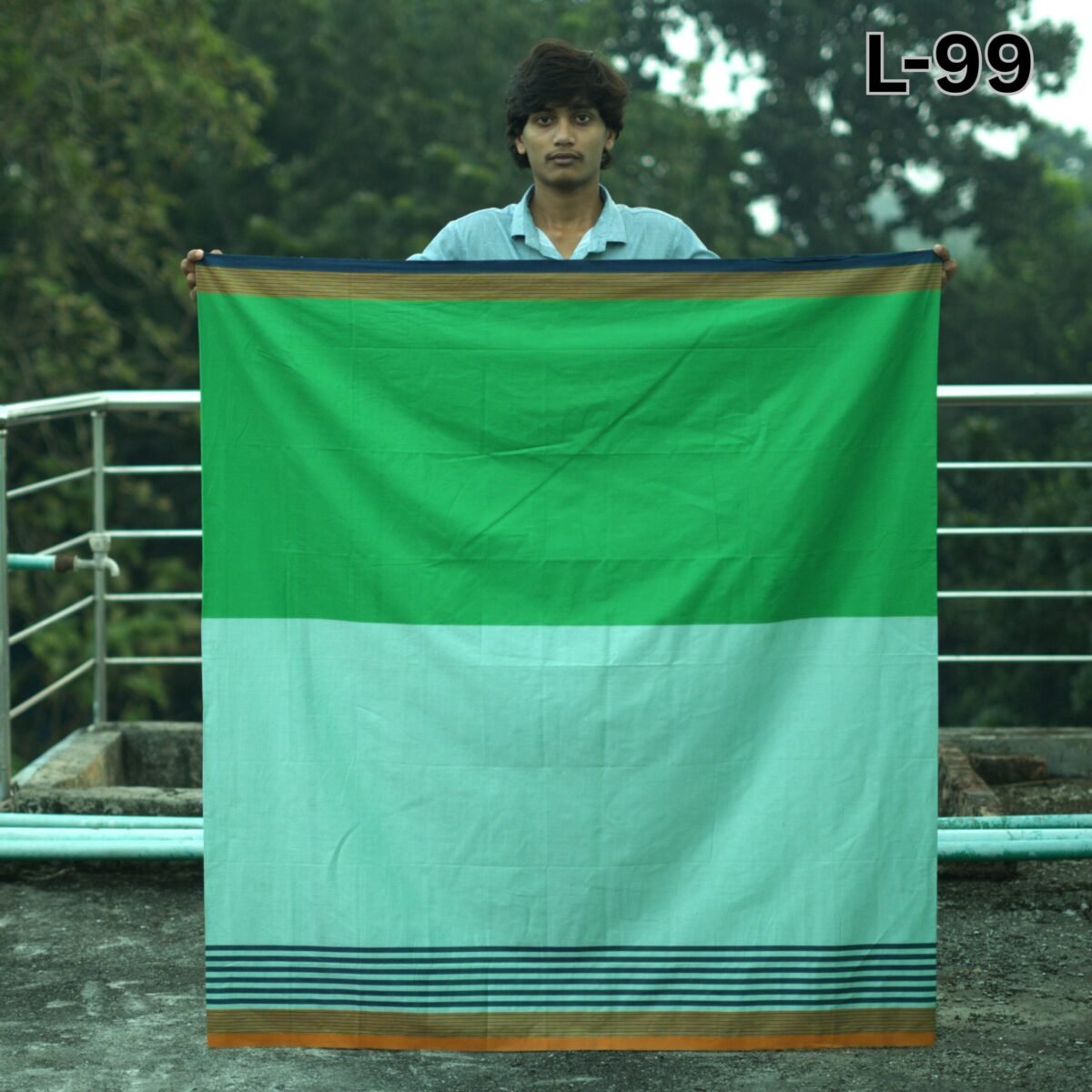 5.5 Hand Cotton Lungi L-99