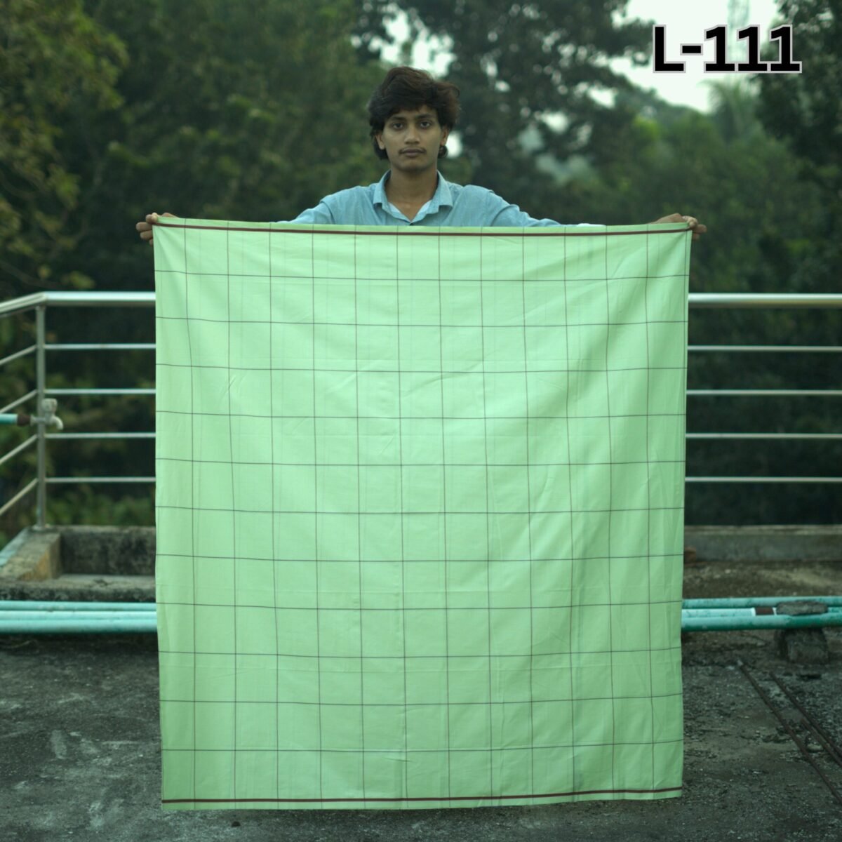 5.5 Hand Cotton Lungi L-111