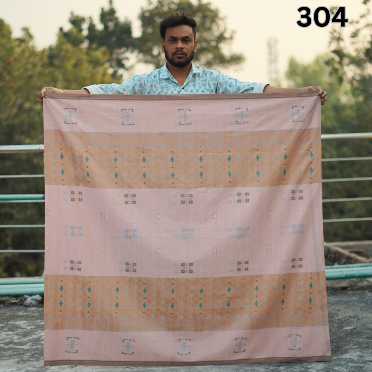 5.5 Hand Cotton Lungi 304