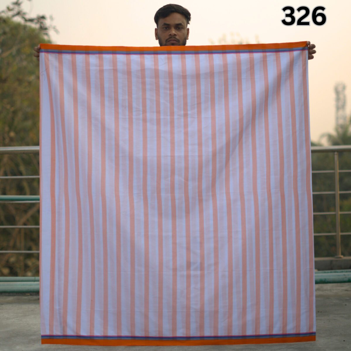 5.5 Hand Cotton Lungi 326