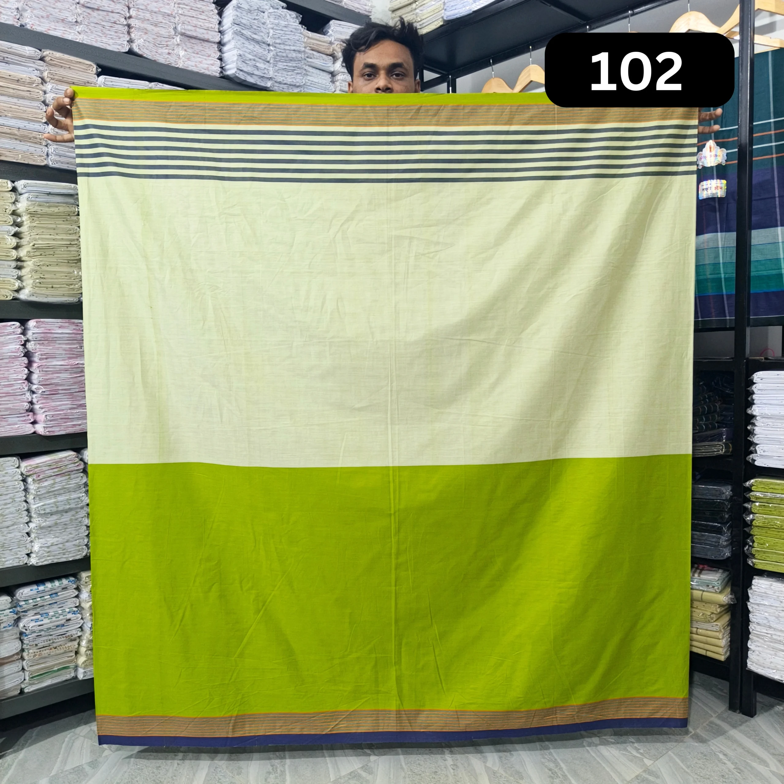 Tailocraft Men’s Pure Cotton Light Lungi 5.5 Hand-102 - Image 2