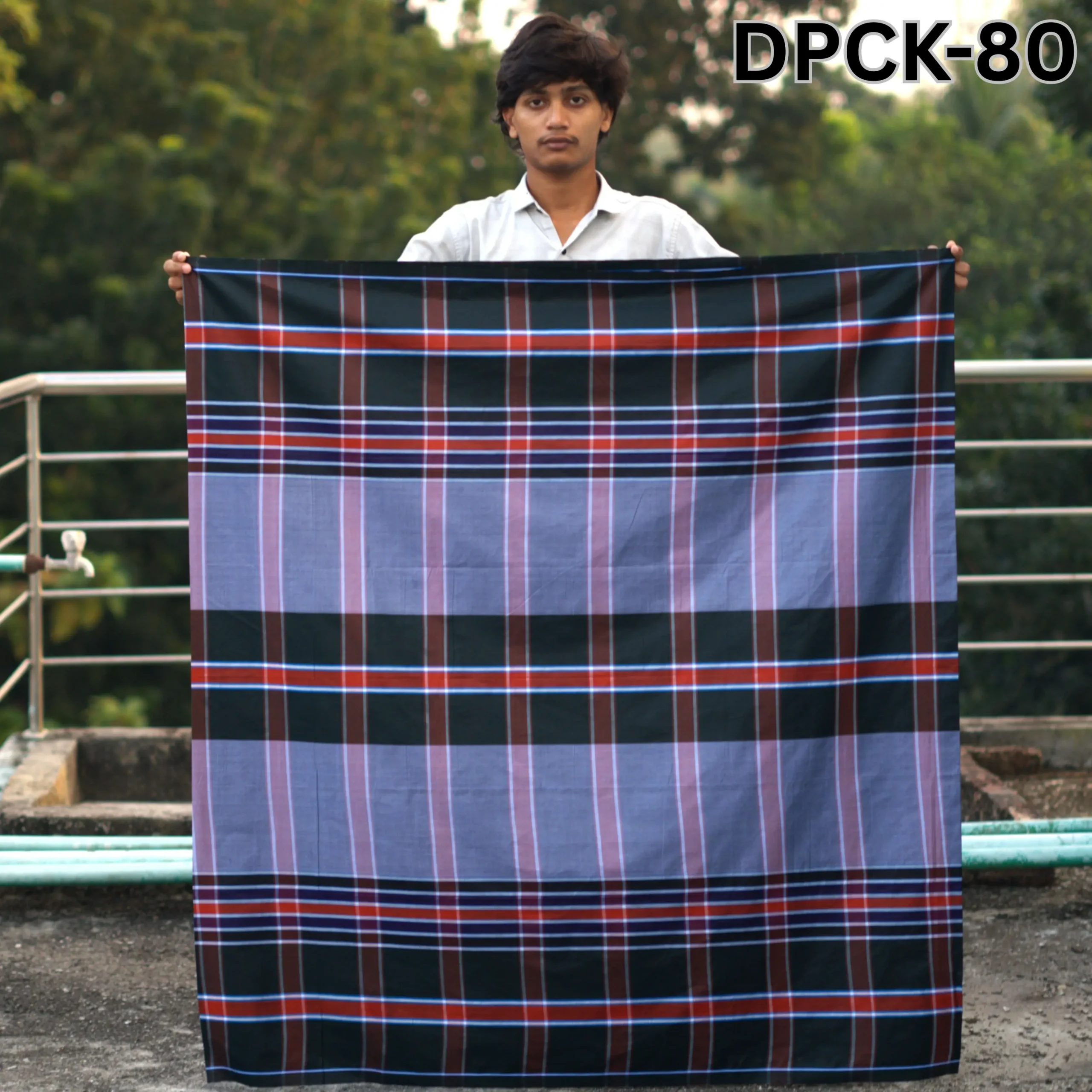 Tailocraft Men’s Pure Cotton Deep Lungi 5.5 Hand- 80